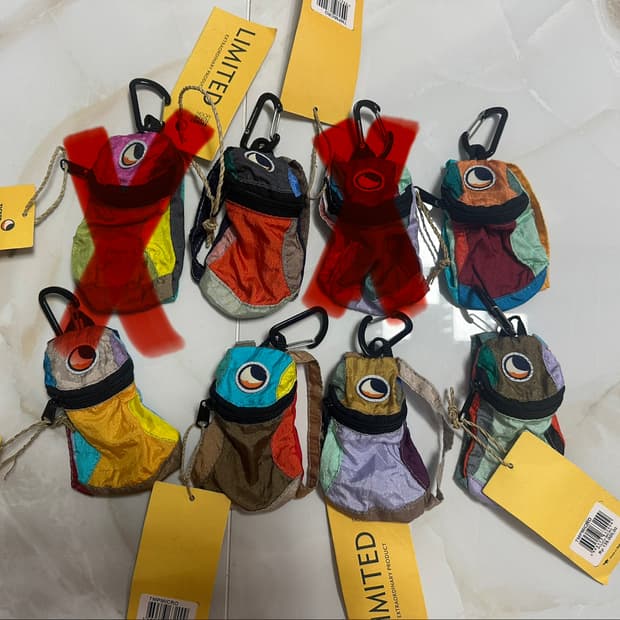 티케투더문 백팩키링 (새제품)