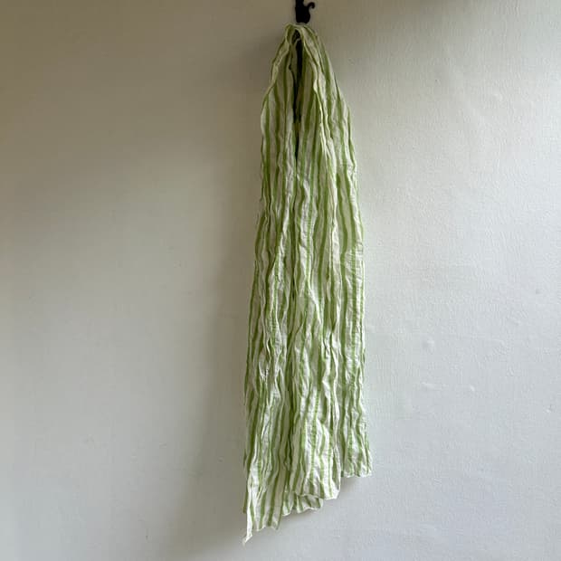 그린 스트라이프 스카프 