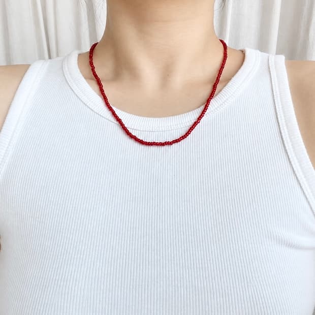 투명 레드 비즈 목걸이