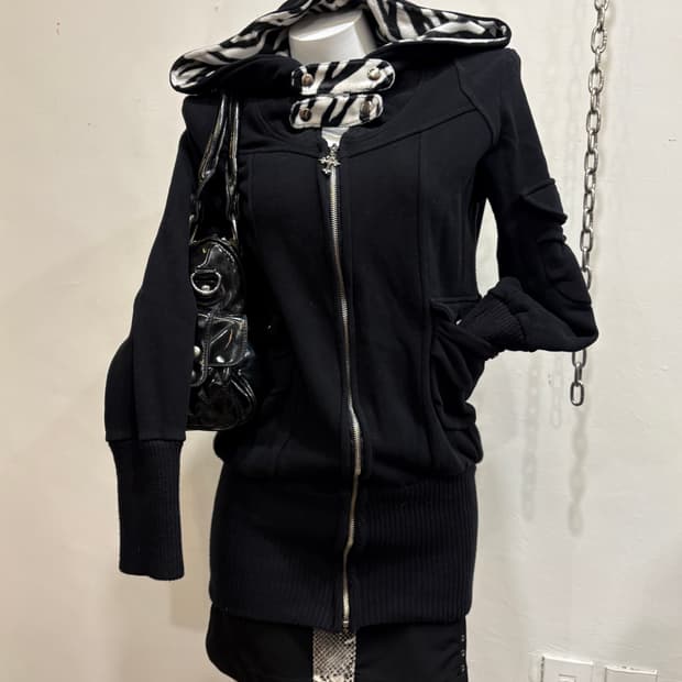 지브라 패턴 십자가 블랙 후드집업 갸루 펑크 y2k