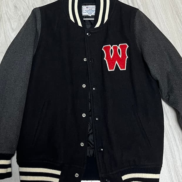 챔피온 바시티 자켓 m