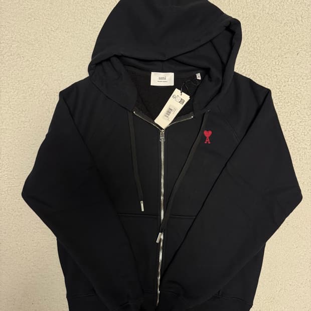 아미 후드집업