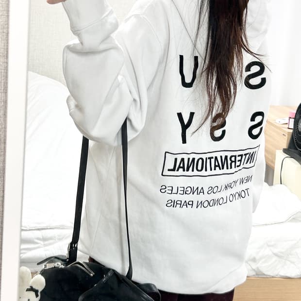 스투시 인터내셔널 빅로고 화이트 후드