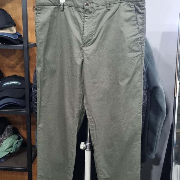 kolon) 헨리코튼 깔끔한 치노팬츠 33 상태좋음