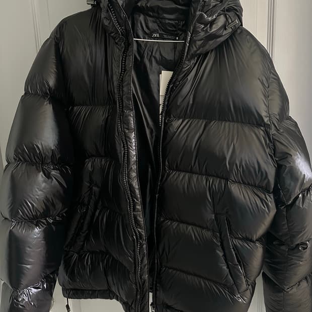 자라 유광 패딩