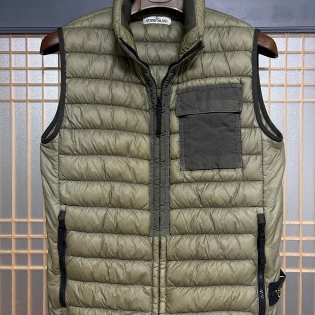 [L]스톤아일랜드 가먼트다이드 패딩베스트