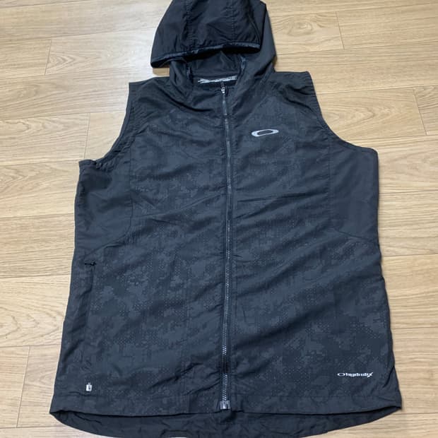 M]오클리 Oakley 고프코어 기능성 후드 조끼 (테크 베스트)