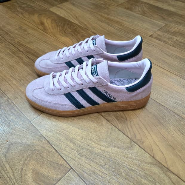 아디다스 스페지알 240