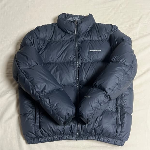 디스이즈네버댓 패딩 M