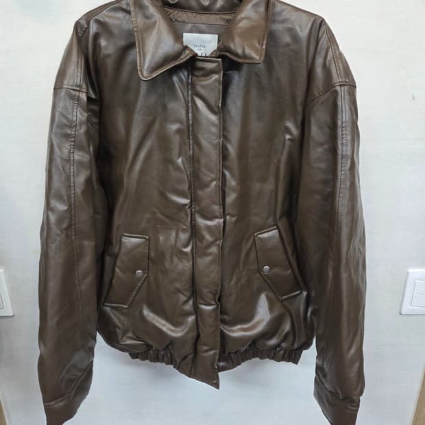 클러치 서울 레더 패딩 L