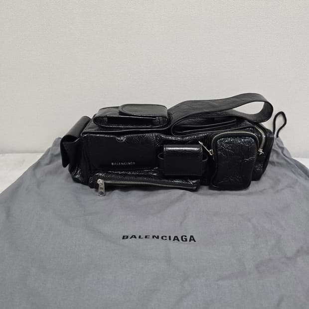 발렌시아가 수퍼비지 슬링백 xs 판매