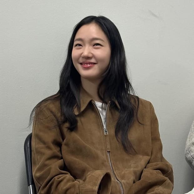 [새상품] 로우클래식 스웨이드 자켓 판매 김고은 착용 노윤서 아우터
