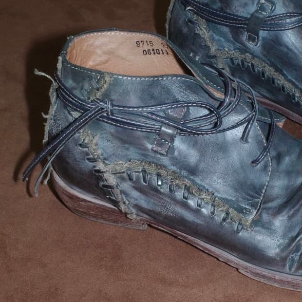 Whoop de doo washed stitched boots