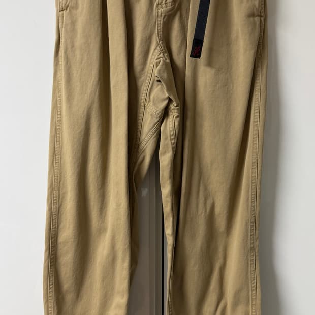 그라미치 베이지 치노팬츠