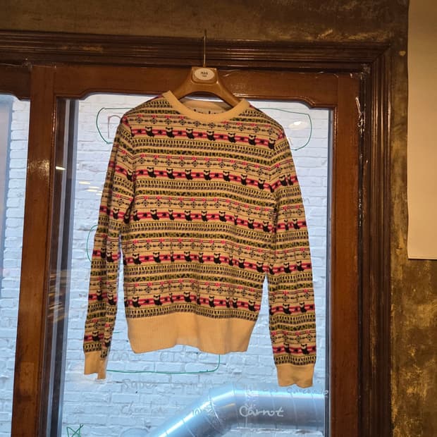 럭키슈에뜨 페어아일니트