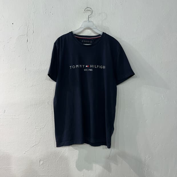 타미힐피거 반팔티 L
