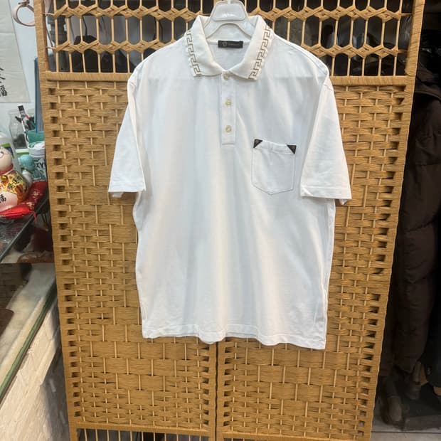 105 정품 베르사체 메두사 원포켓 반팔 팝니다