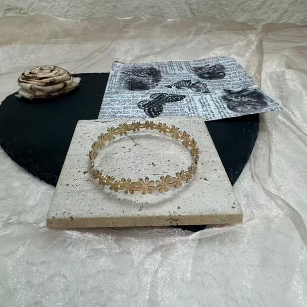 빈티지 플라워  메탈 팔찌