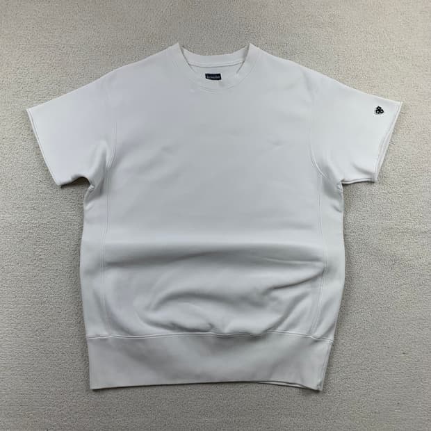 헤리티지플로스 화이트 반팔 맨투맨