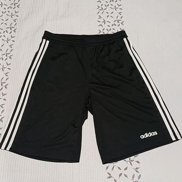 아디다스 얇은반바지 33인치 기장55