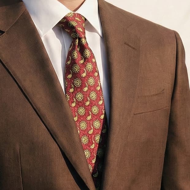 리버티 실크 레드 태양&달 패턴 넥타이 9.4cm A+등급 K1843
