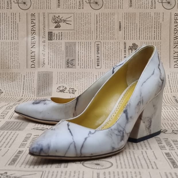 샬롯 올림피아 여성 구두37.5 245 굽8