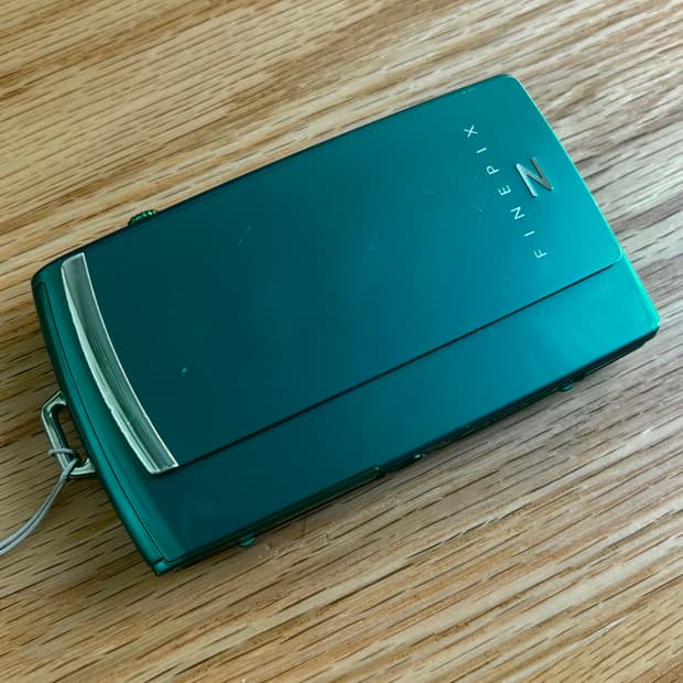 작례O 후지필름 파인픽스 z1000exr | 빈티지 디카 민트코어