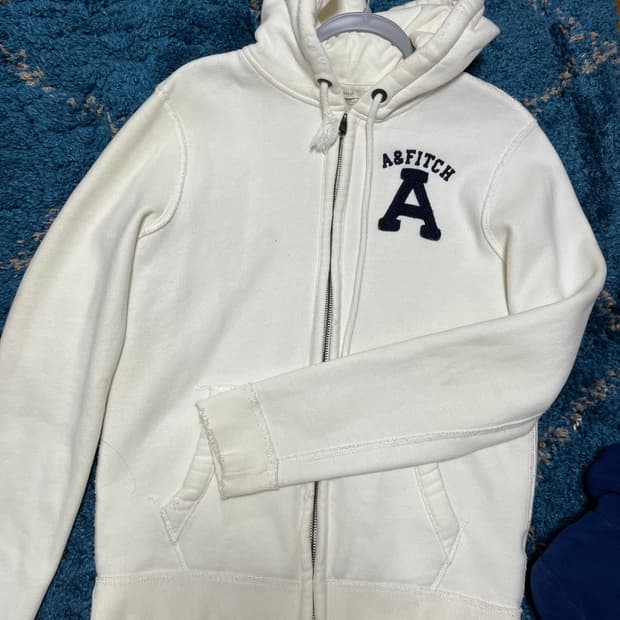 아베크롬비 화이트 후드집업