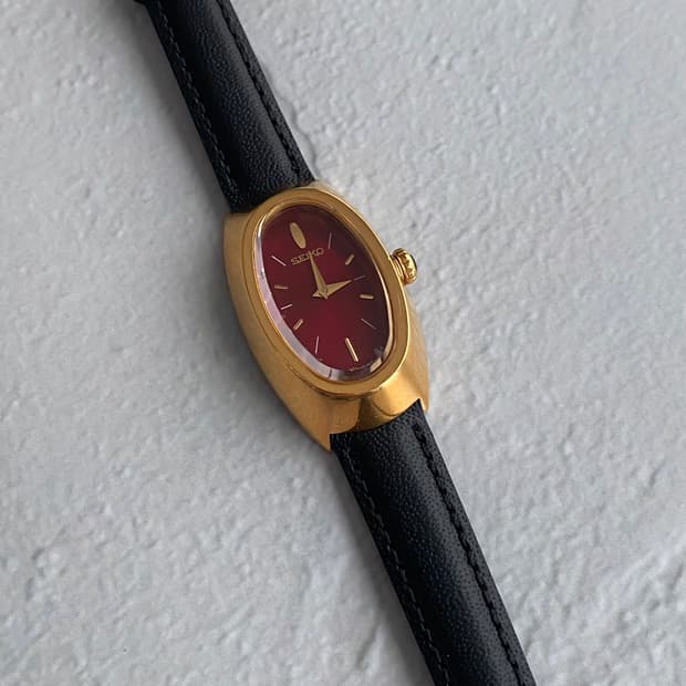 Seiko 세이코 오벌 레드 선레이