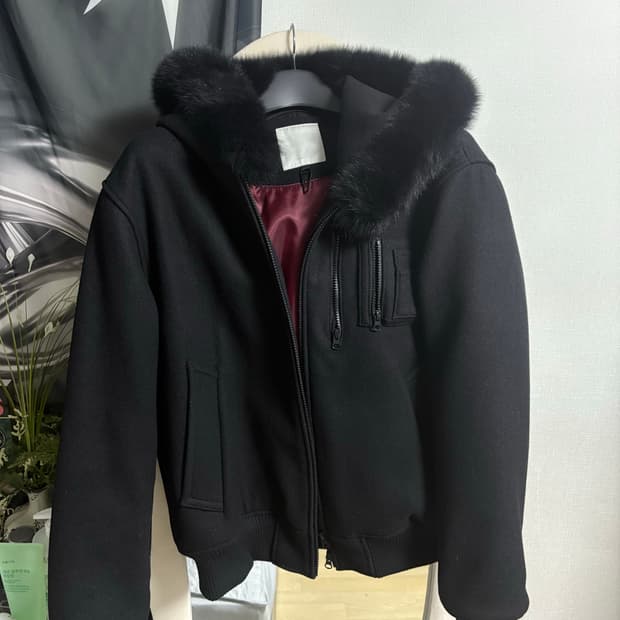 언더마이카 코모로 폭스 퍼 후디 봄버