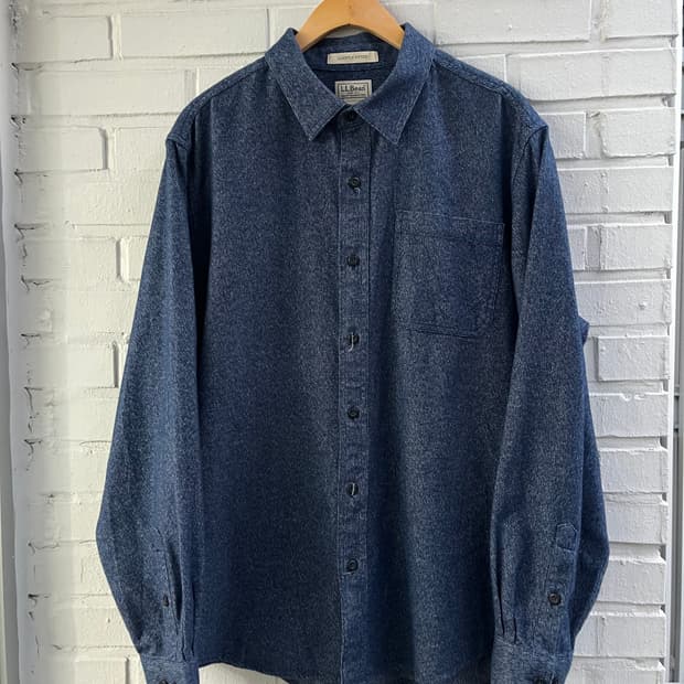 L.L.BEAN shirt