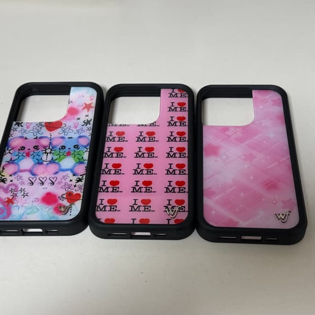 와일드 플라워 15프로 케이스 샌디리앙 애슐리 윌리엄스 포함 3종 일괄