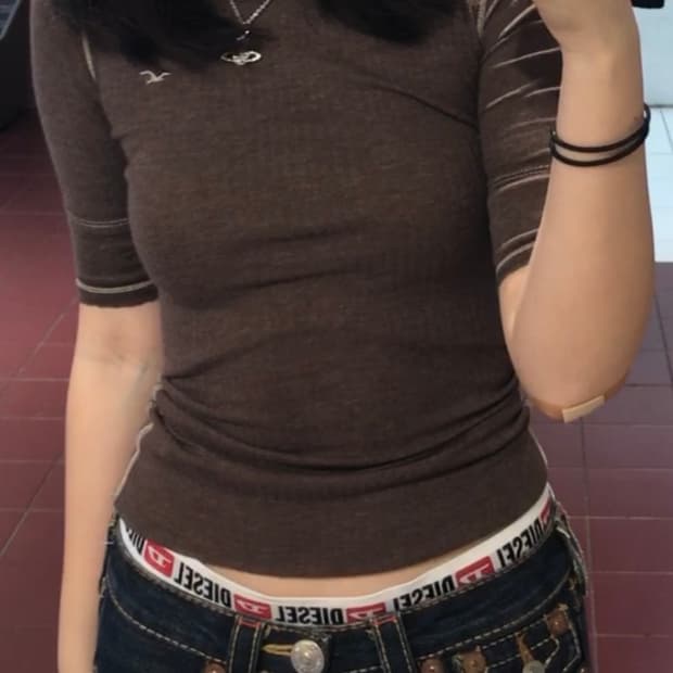 홀리스터 빈티지 딱붙핏 브라운 7부티