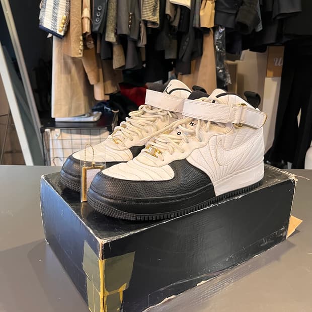 에어 조던 포스 12 AJF12 ‘택시’ (2008년 발매) 