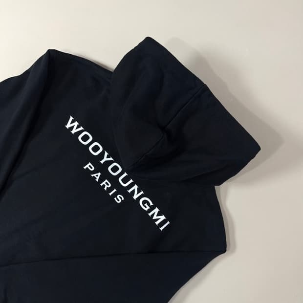 [48/당일출고]우영미 백로고 후드집업