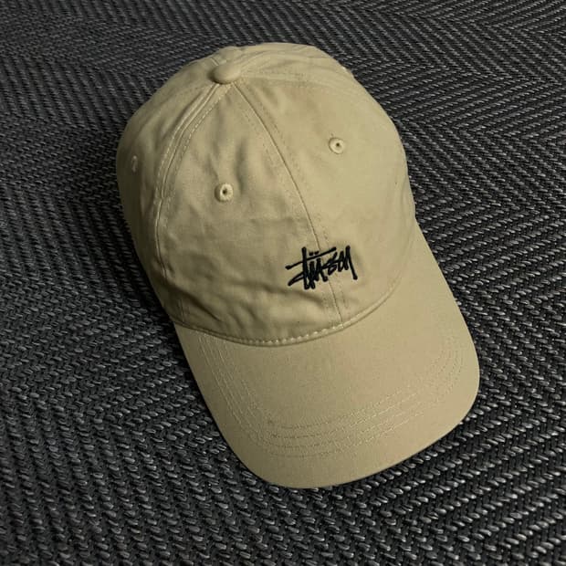 스투시 스탁 로고 베이지 볼캡y 3699