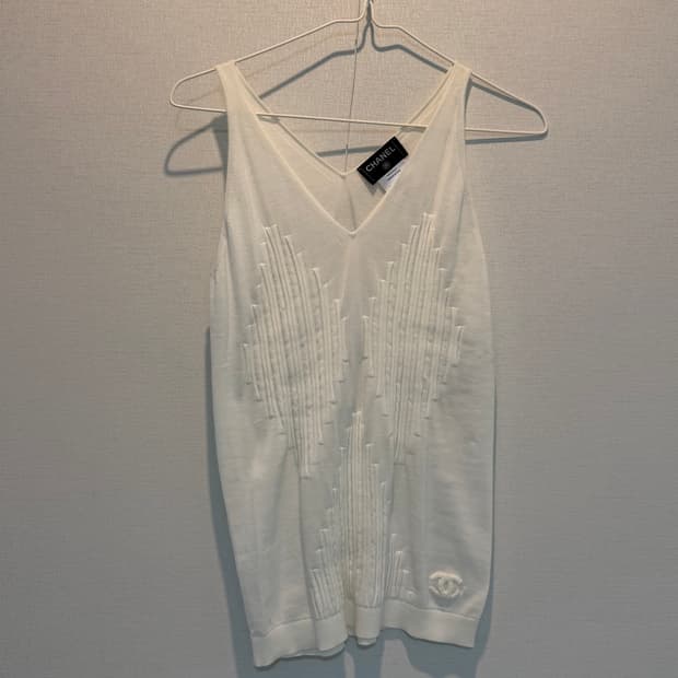 빈티지 샤넬 슬리브리스 화이트 (36 사이즈)