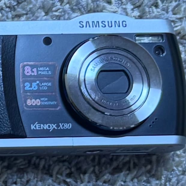 레트로 카메라..