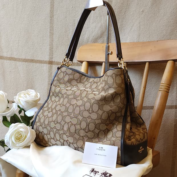 코치 시그니쳐 패턴 트윈 숄더백 쌍둥이 가방