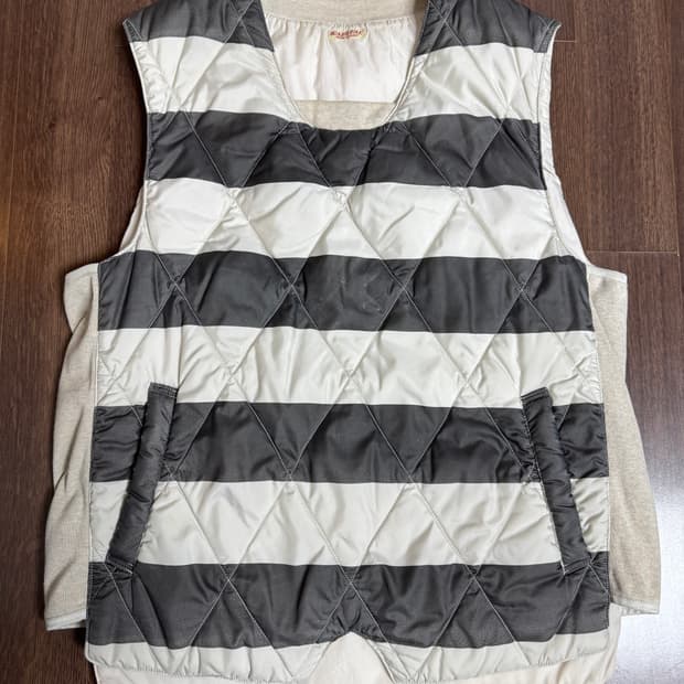 kapital 캐피탈 패딩 베스트 (우먼) 3사이즈 