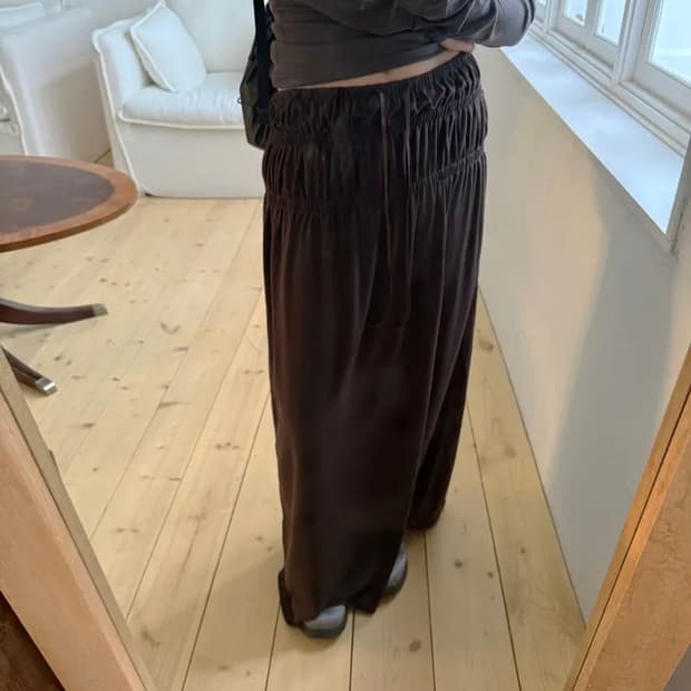 Somcked banding long skirt