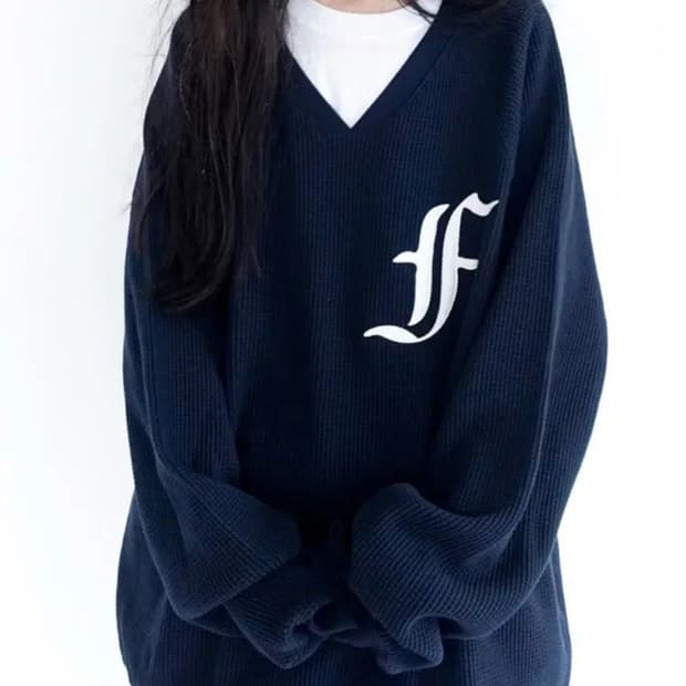 [구해요]샵페어리 와플 맨투맨 네이비