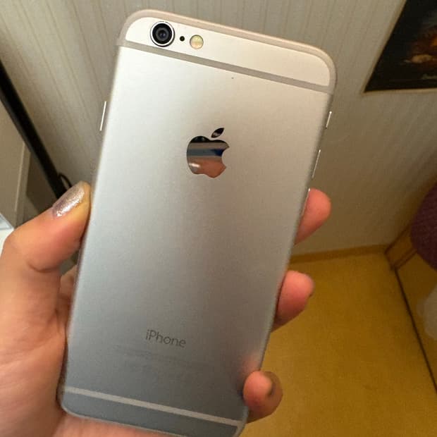 아이폰 6 실버 64기가 배터리 100