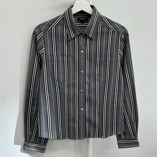 버버리 스냅버튼 스트라이프 셔츠