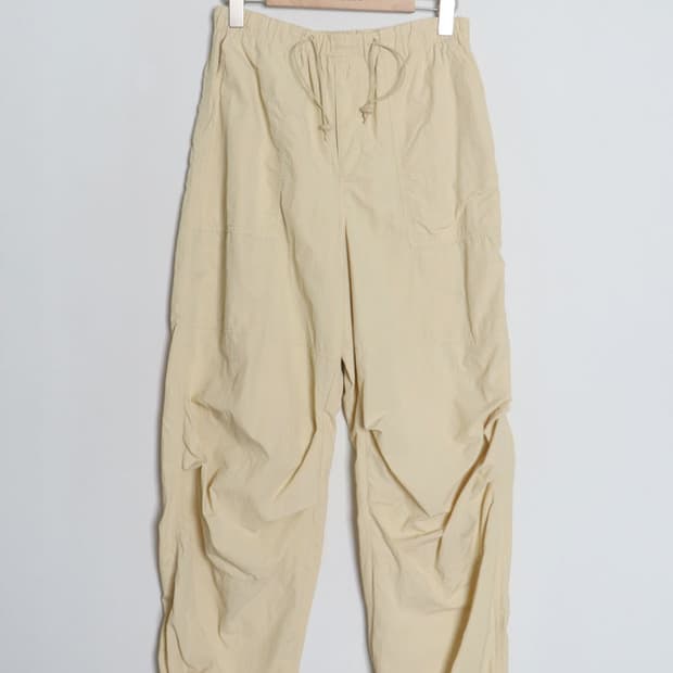 G U Nylon Parachutte Pant (28~29)