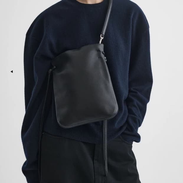 피비파일로 GIG POUCH