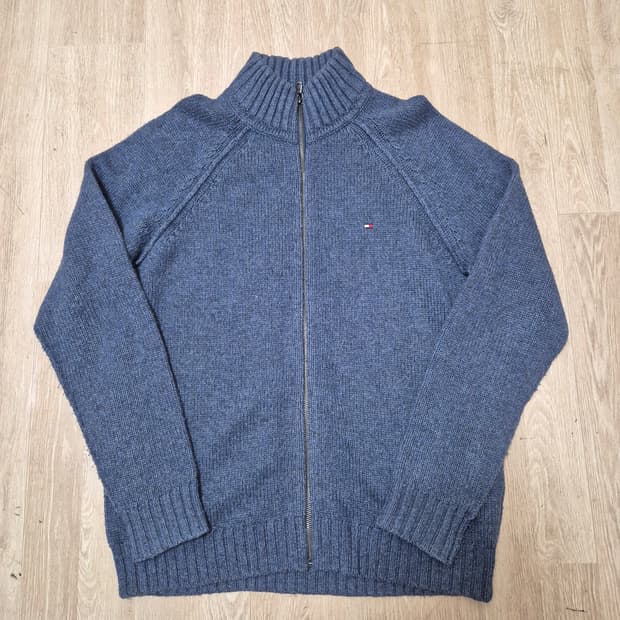 타미힐피거 미니플래그 니트집업 