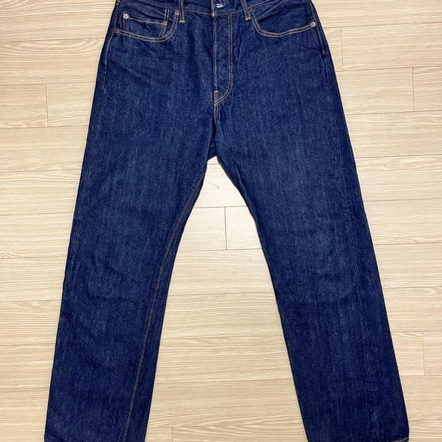 시오타 New Straight One Wash (30)