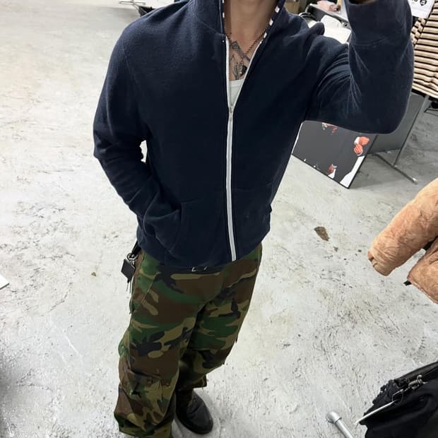 Back Number hood zip up