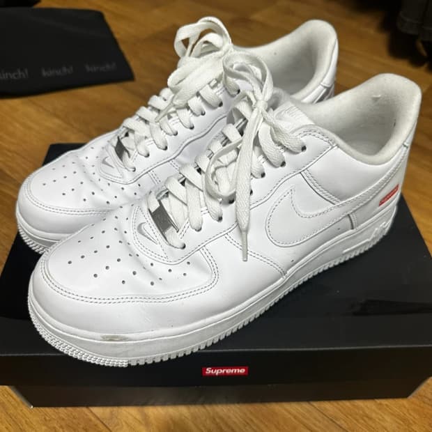 나이키 슈프림에어포스 280